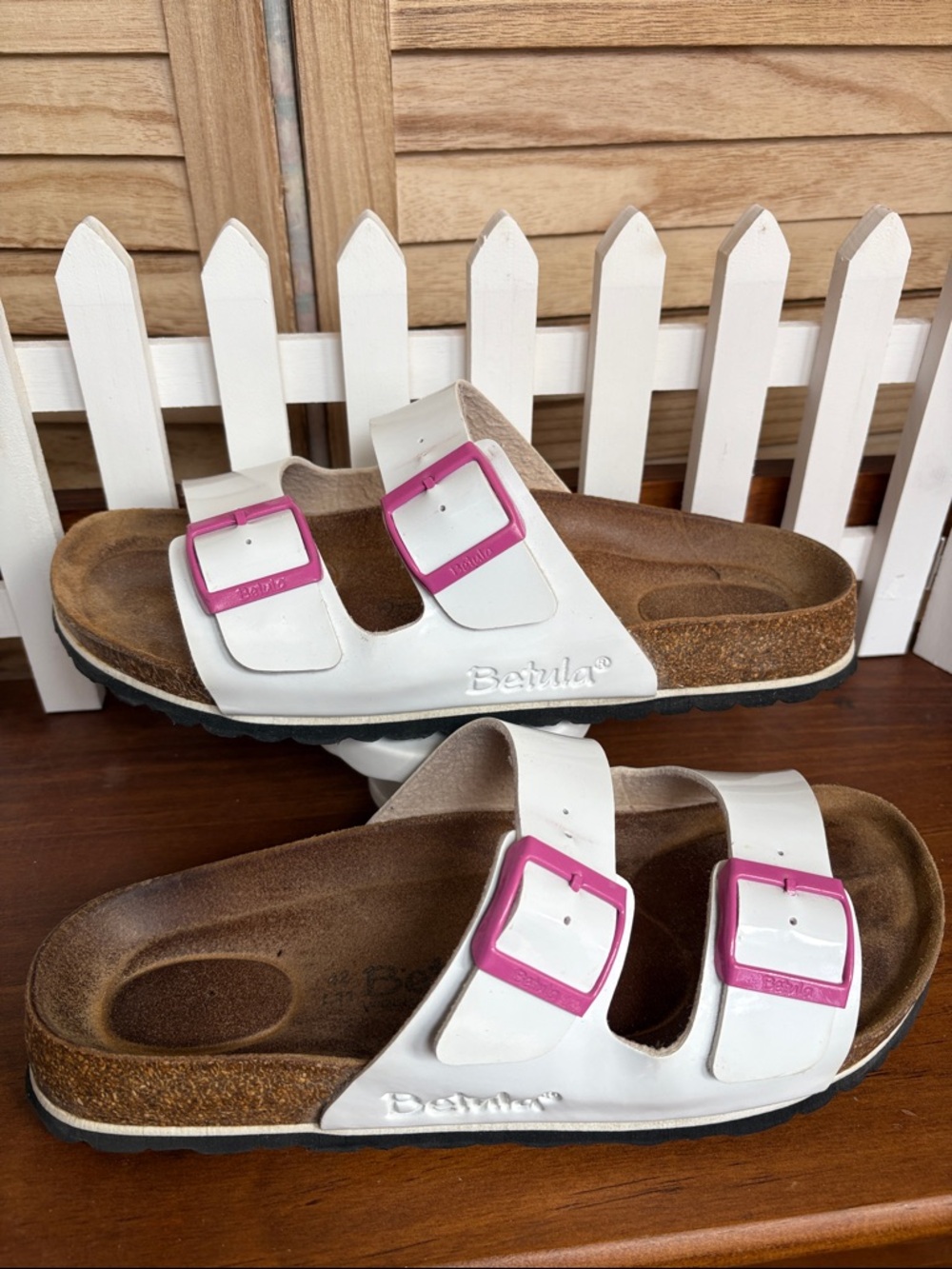 Betula by Birkenstock 42 Patent White Pink Buckle Sandals - Picture 2 of 11